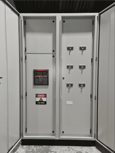 Low Voltage DB’s up to 2500Amps28